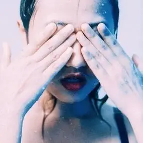 没完(热度:58)由英姐已停礼物翻唱,原唱歌手陈粒