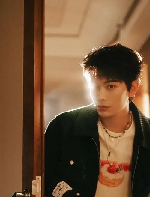 丁禹兮说热度破9000送粉丝猪饲料##丁禹兮看七时吉祥哭了