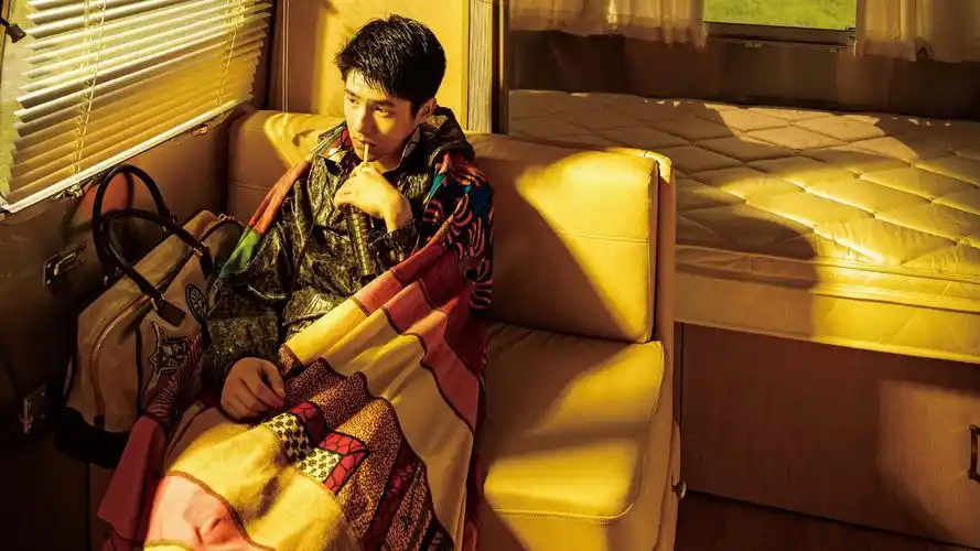 刘昊然壁纸图片