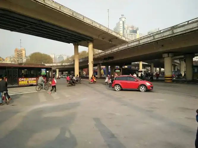 河南省郑州市金水区南阳路靠近西湖庄园成仔农家菜(大石桥店)