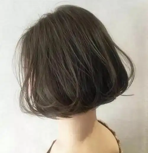 最适合20到30岁青年女性的波波头短发