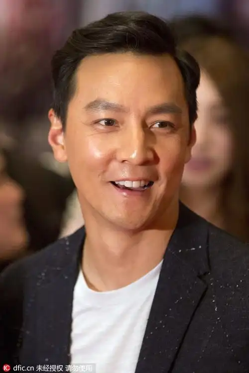 很多人都以为男神吴彦祖是混血儿,其实他是纯种中国人哦!