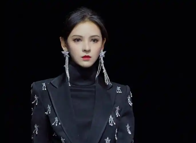 张予曦,你这张脸不去演反派真的太可惜了!