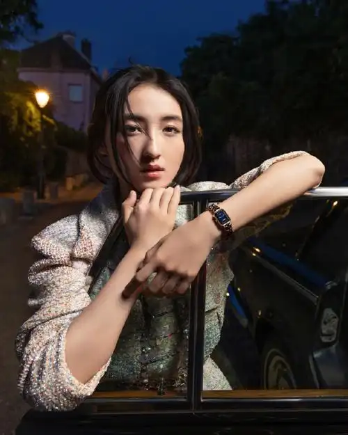 广告大片由inez & vinoodh掌镜,演员,品牌形象大使@张