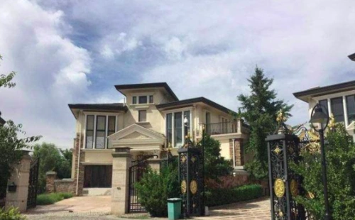 赵丽颖冯绍峰官宣离婚,孩子将共同抚养,但三亿豪宅要怎么分?