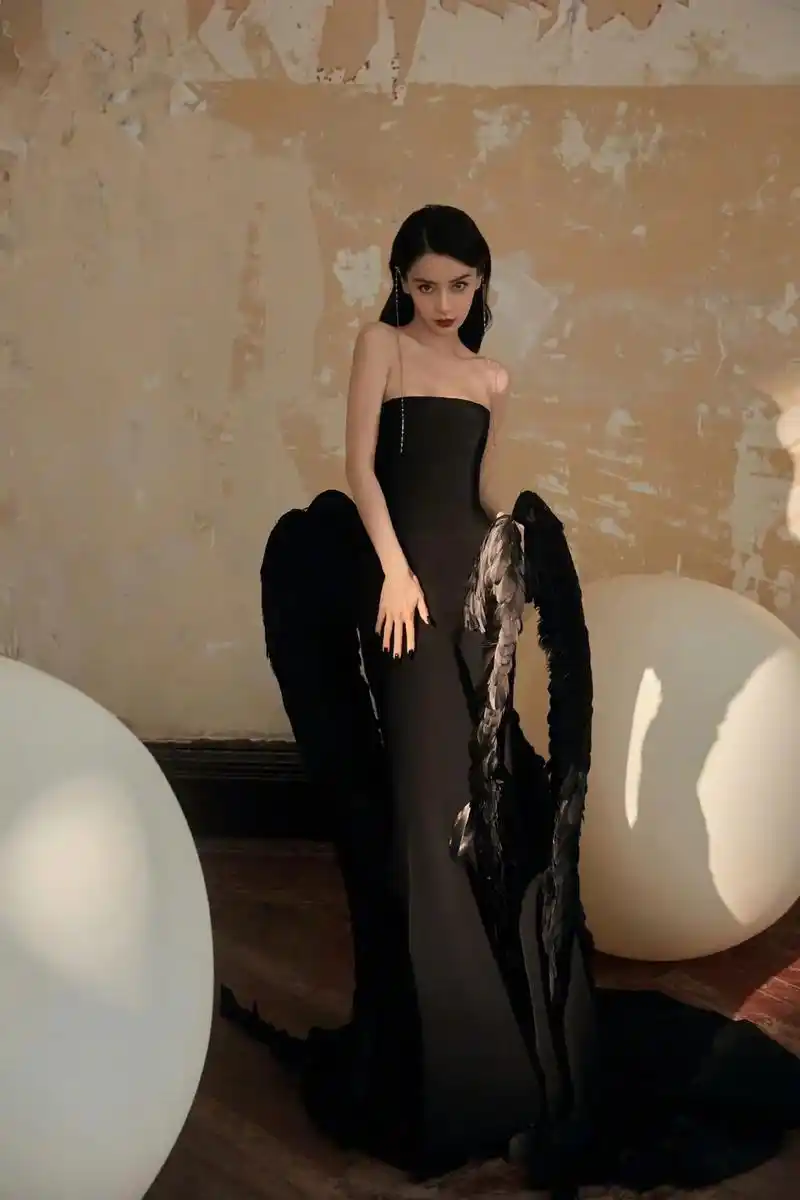 耽误你几秒心动一下#红毯造型 #杨颖 #angelababy - 抖音