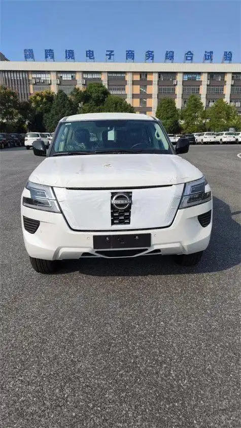 23款现款日产途乐港口现车直降6万起