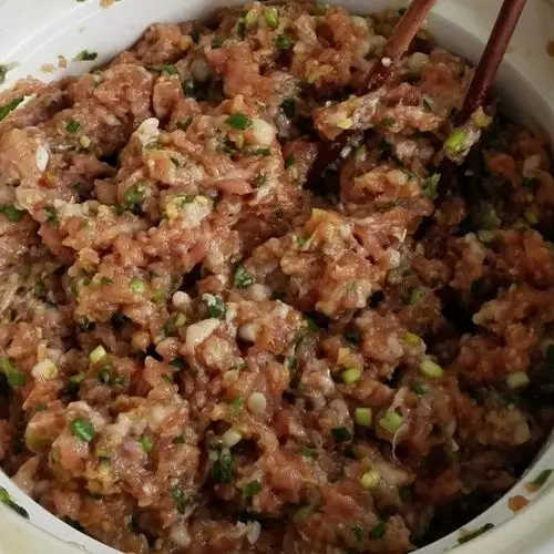 【猪肉饺子馅图片】冉妮燕77_下厨房