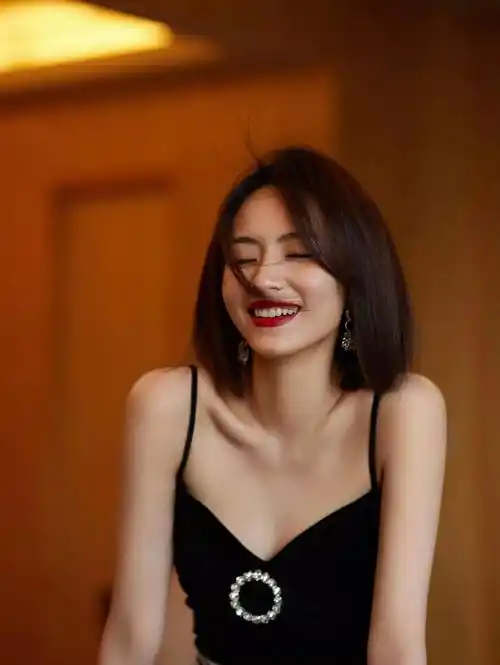 刘惜君高清壁纸写真,歌甜人美,清纯无敌_刘惜君_壁纸_写真