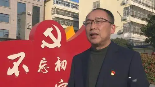 县烟草局副局长程亚民:今后我们将继续保持高压态势,严厉打击各类涉烟