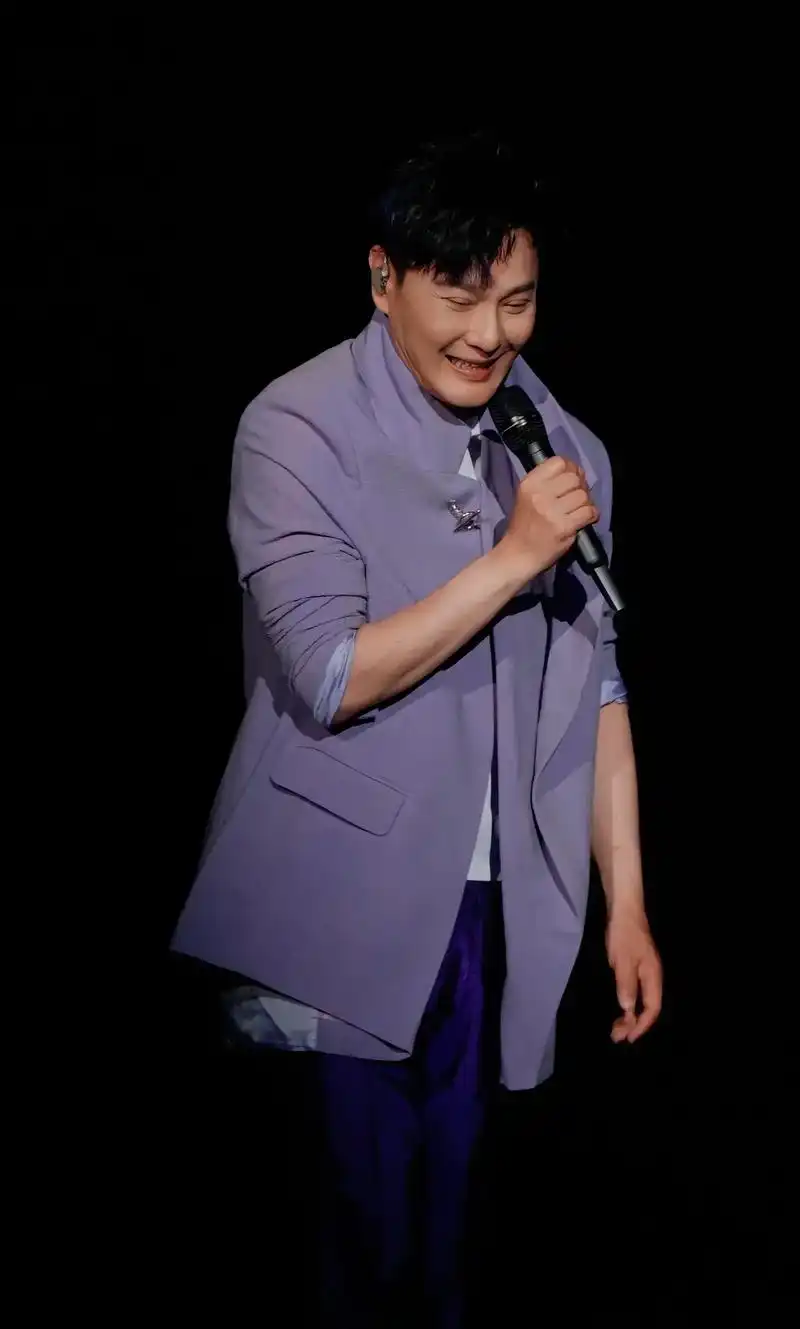 张信哲演唱会.幸福来得太突然!