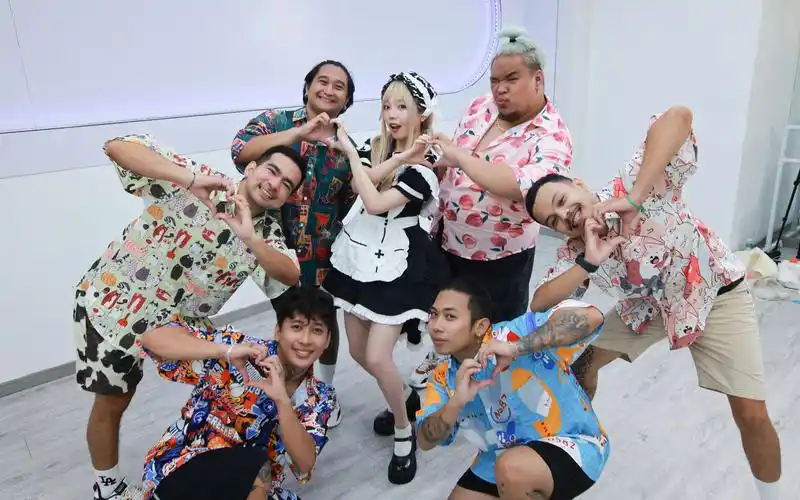 【猛男舞团x欣小萌】恋爱循环 祝大家七夕快乐!