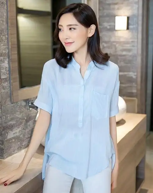 女款白蓝色调简单百搭衬衫