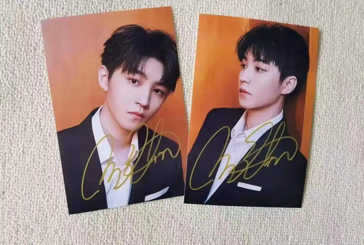 王俊凯签名照 - 抖音