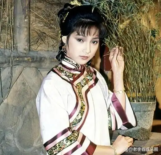 戚美珍:tvb最美侠女,却因流言声誉尽毁,嫁给苗侨伟收获幸福