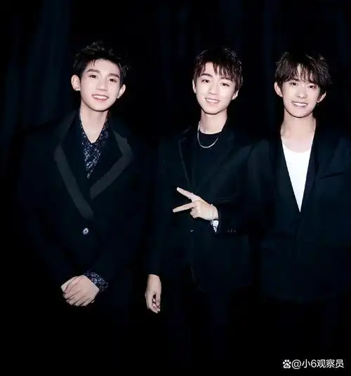 tfboys十周年演唱会合体集训,谁期待了!感觉有一点实感了.