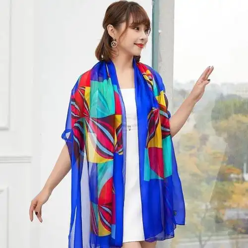 夏天披肩防晒丝巾沙滩防晒衣女新款夏季薄款丝巾两用披肩女沙滩巾百搭