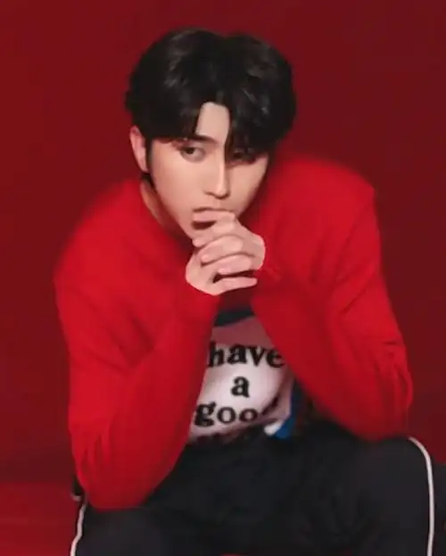 fila代言人蔡徐坤