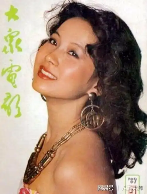 实力女星赵越: 18岁走红,与丈夫因戏结缘,婚后二十多年不要孩子