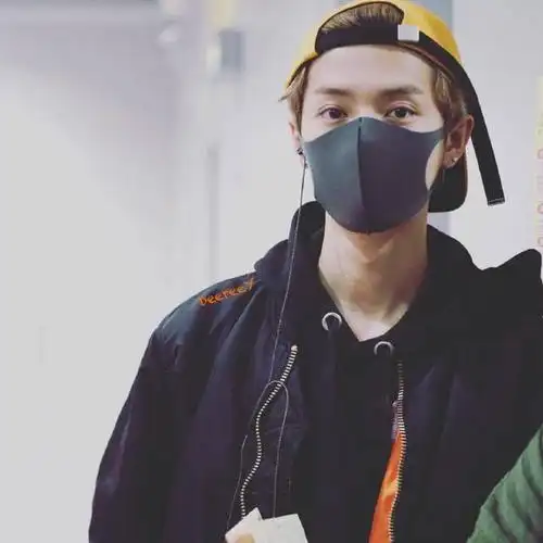 明星反戴帽子谁最有范?赵丽颖热巴最甜,鹿晗看起来好凶