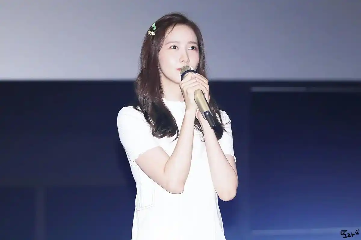 林允儿#a#林允儿韩剧big mouth#   做你的耳语 - 抖音