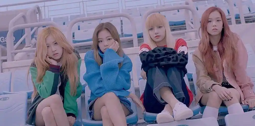 jennie队内霸凌怎么回事jennie霸凌lisa和rose是真的假的