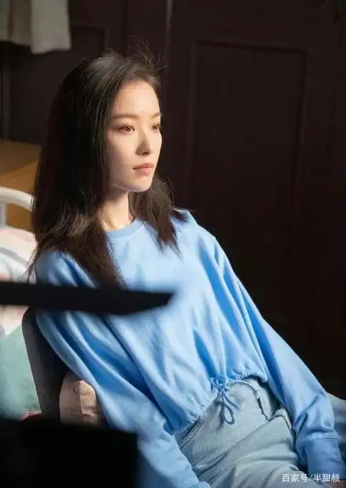 倪妮流金岁月穿搭图集