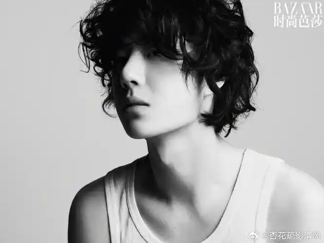 王一博##王一博时尚芭莎##王一博时尚芭莎一月刊封面