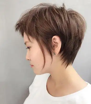 女生超短发刘海层次短碎发发型