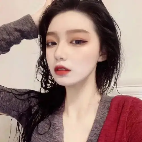 头像女生当我热情耗尽你就是陌生人