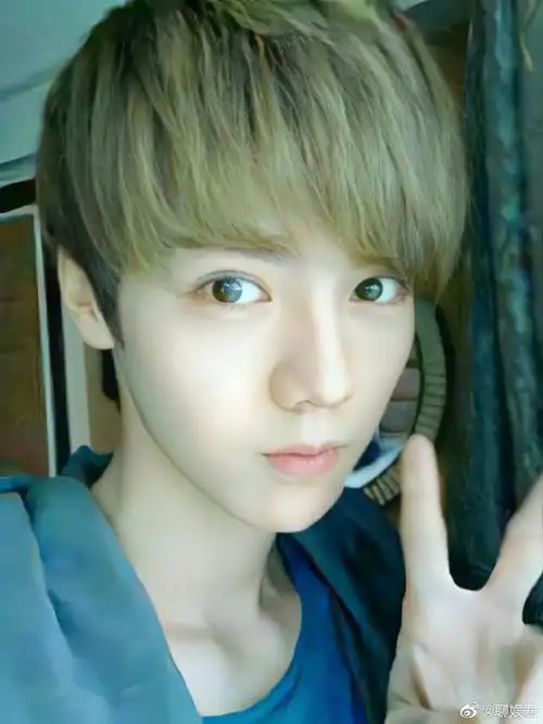 鹿晗十年前就是ace##鹿晗刚出道就上热搜