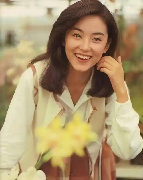 一代佳人林青霞:年轻时真是惊艳了时光,美得清丽脱俗_审美_时期_角色