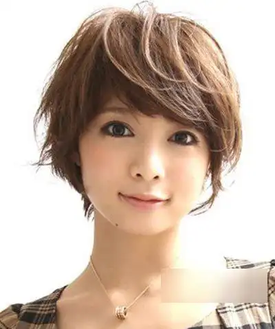 15个适合国字脸女生的发型!_刘海