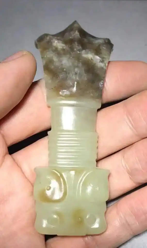 石家河文化玉器知识篇之玉虎头.