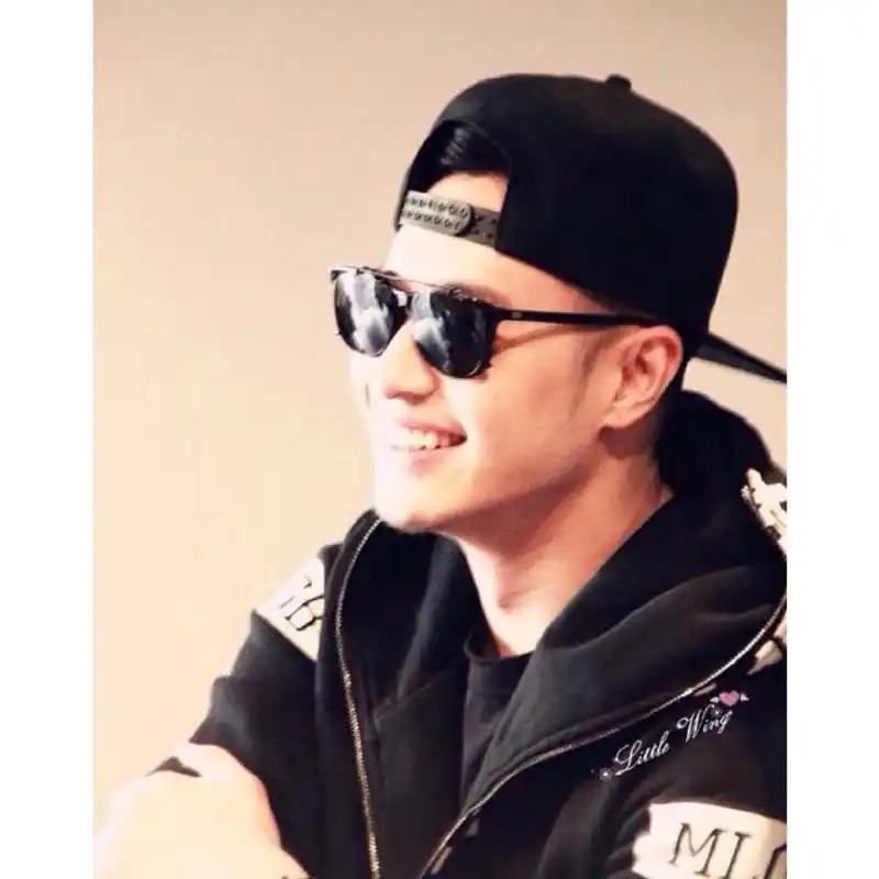 潘玮柏是这个时代具有代表性的嘻哈歌手,他真的很努力