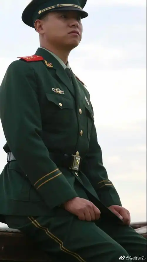 武警军官什么级别才能进驻武警大院