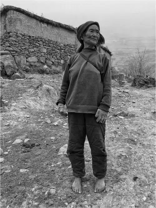 大凉山彝族的赤脚奶奶