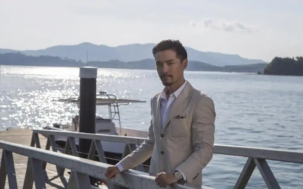 帅气男星胡歌成熟大叔风写真,高清壁纸图片,大陆明星-回车桌面