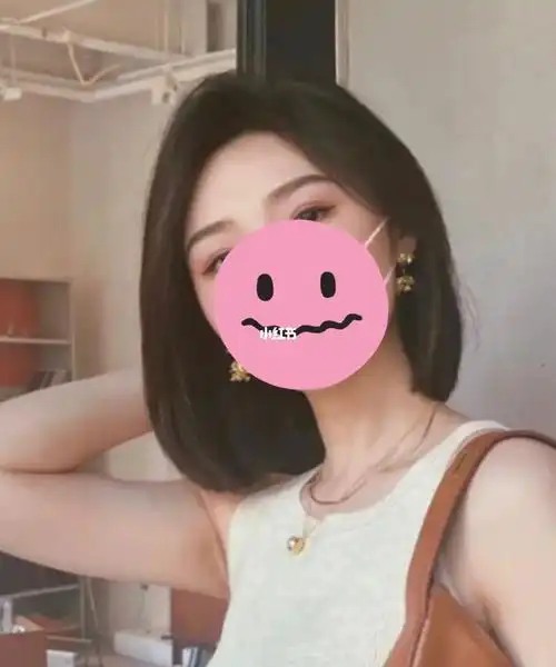 简单好打理的齐肩短发,非常简约但充满时尚感,层次感丰富的发型92