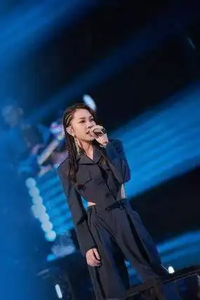 艾薇登《声生不息》「狂飙撕裂高音」 那英一听狂赞4字!