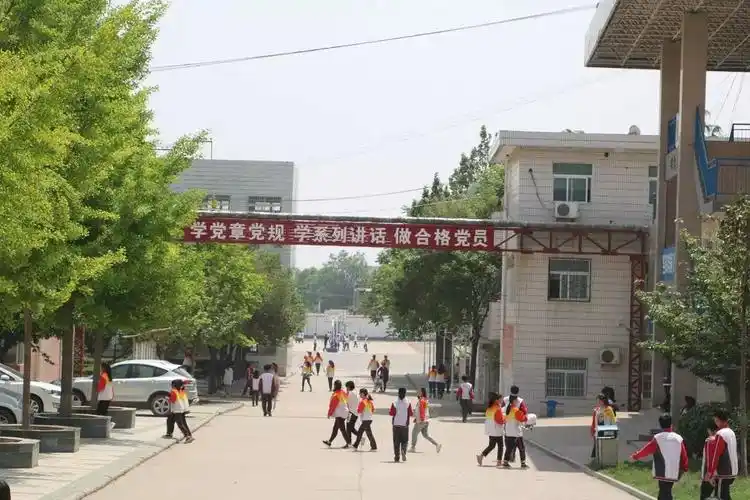 欢迎优秀学子报考立诚中学