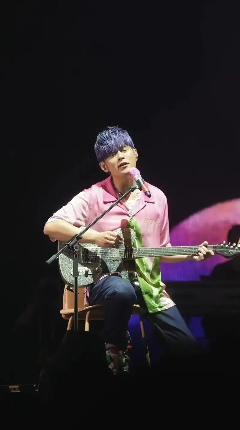 周杰伦嘉年华世界巡回演唱会海口站.高清无码图片分享#嘉年华  - 抖音