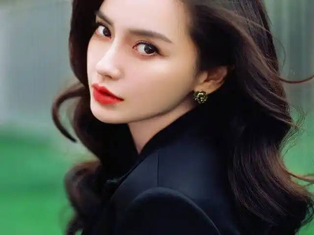 国内娱乐圈混血女明星