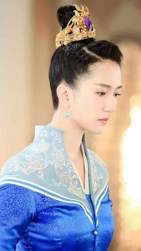 电视剧择天记许龄月饰演莫雨