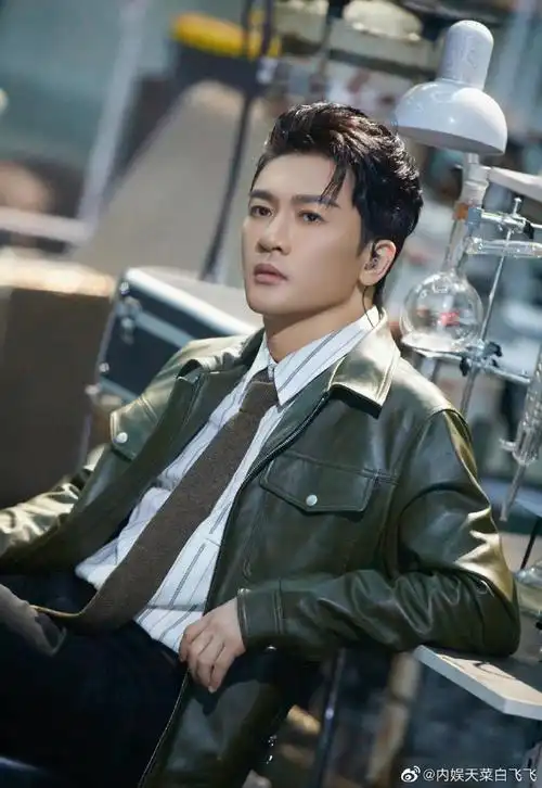 苏有朋电影级舞台创意