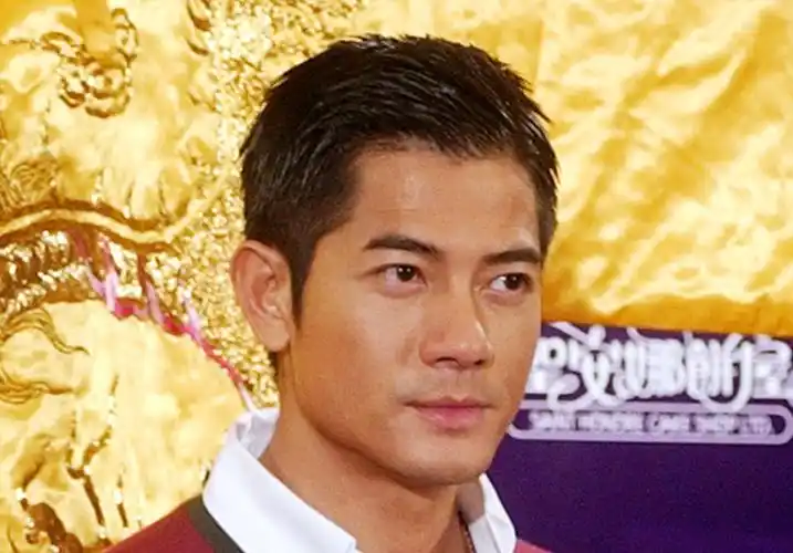 天王郭富城帅了几十年,百变发型功不可没,你学过几款