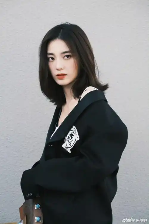 #想看万鹏演侠女##来者何人官宣万鹏#