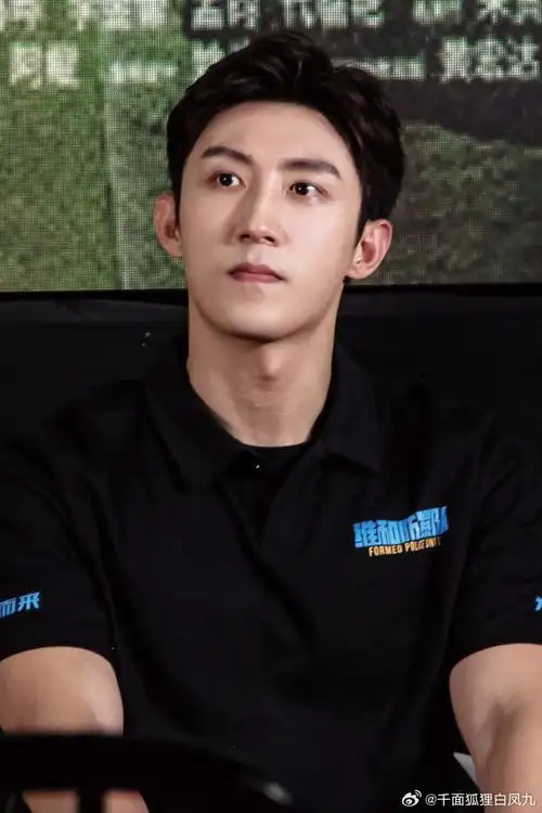 黄景瑜回应因自己考警校的男生##黄景瑜鼓励因自己考警校的男生