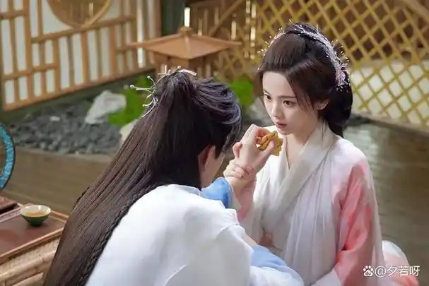 同样是演"天宫仙子",把鞠婧祎和杨超越放在一起,差别就出来了