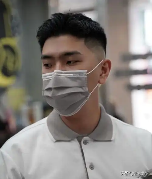 男生发型成熟干净帅气(帅气有魅力的6款潮流发型推荐)-生活先锋号